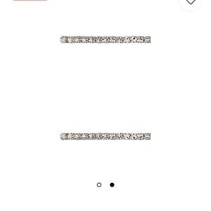 Gwen Bobby Pins in Crystal
Jennifer Behr